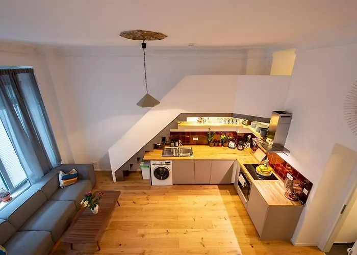 Urban In Friedrichshain-kreuzberg *