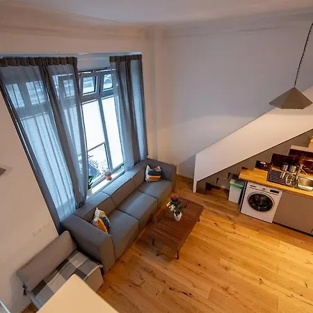 Urban In Friedrichshain-kreuzberg *