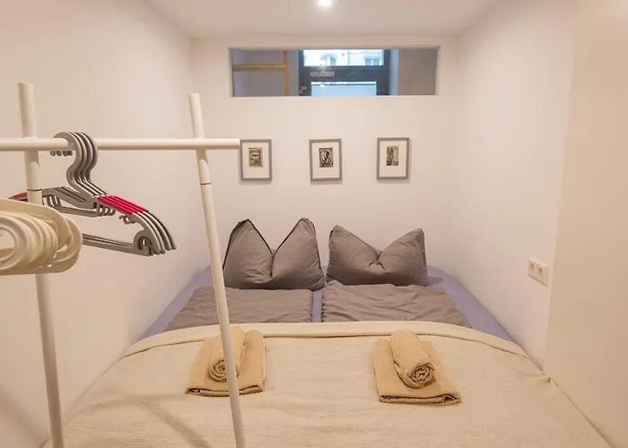 Urban In Friedrichshain-kreuzberg * Berlín