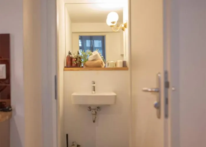 Urban In Friedrichshain-kreuzberg Apartamento