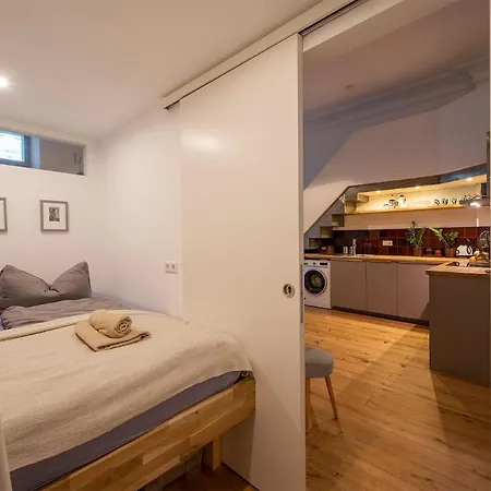아파트 Urban In Friedrichshain-kreuzberg
